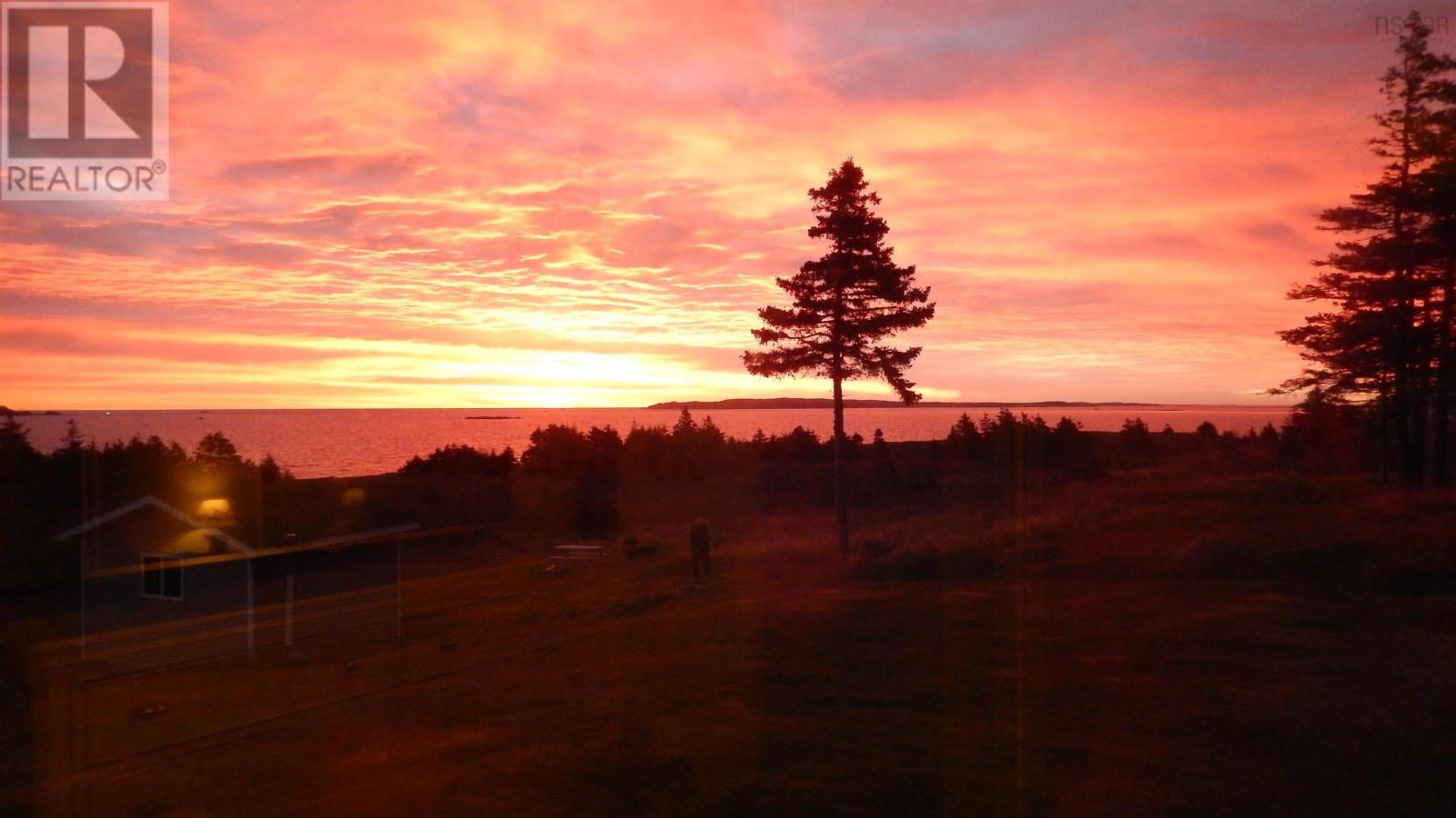 Property 25 of 30 of 16 Seaview Lane