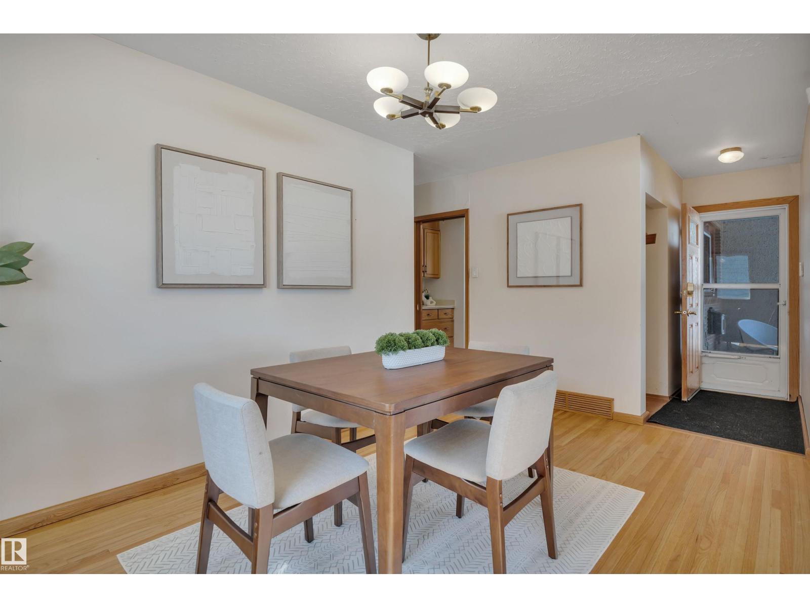 6608 84 ST NW, Edmonton