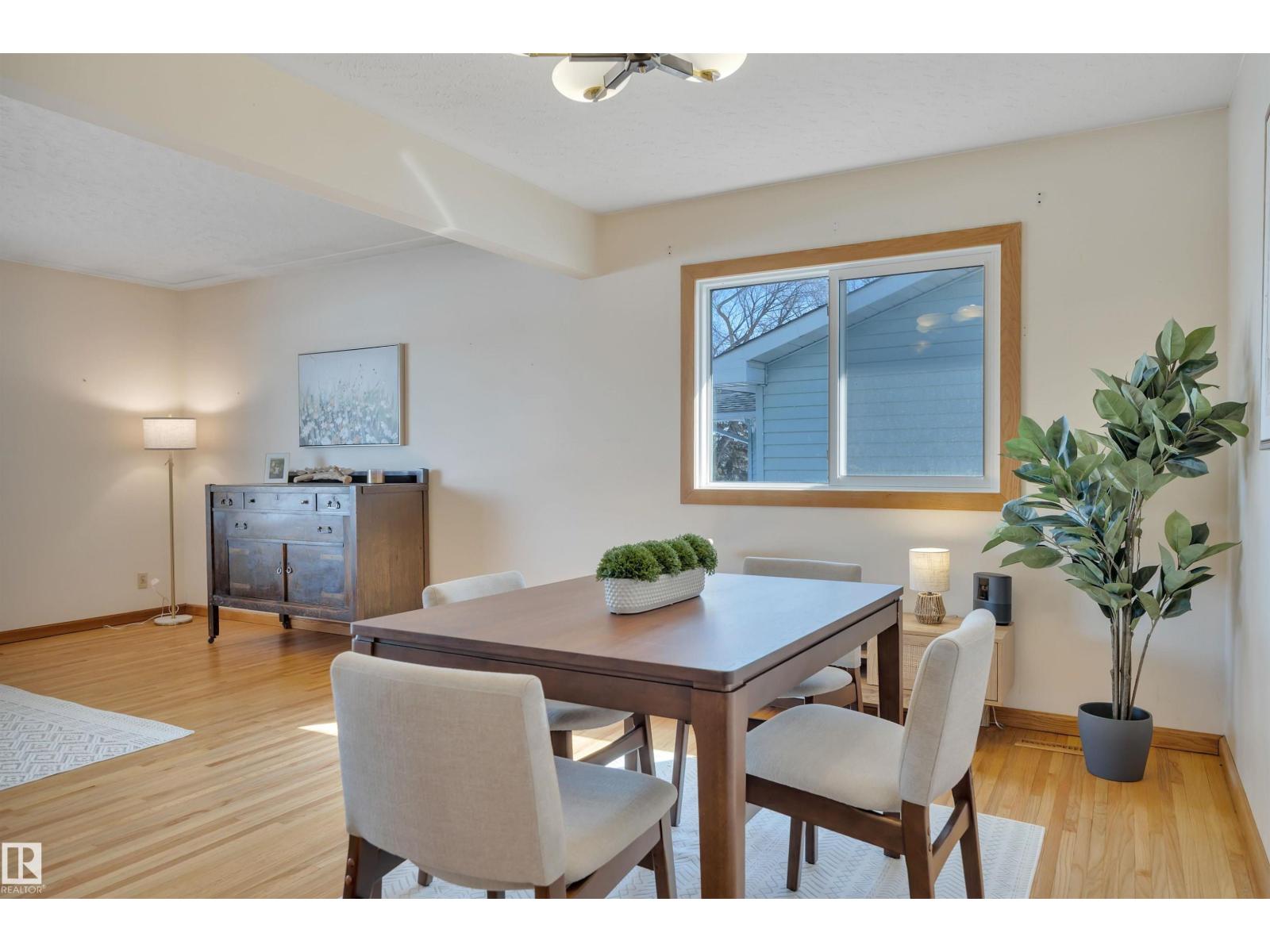 6608 84 ST NW, Edmonton