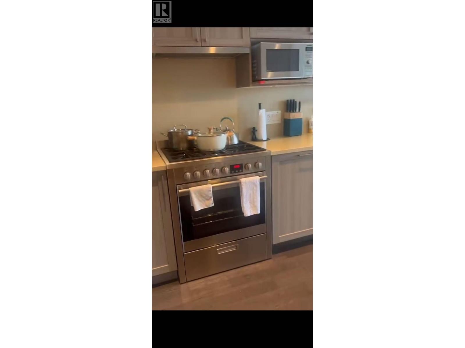 5515 BOUNDARY ROAD, Burnaby