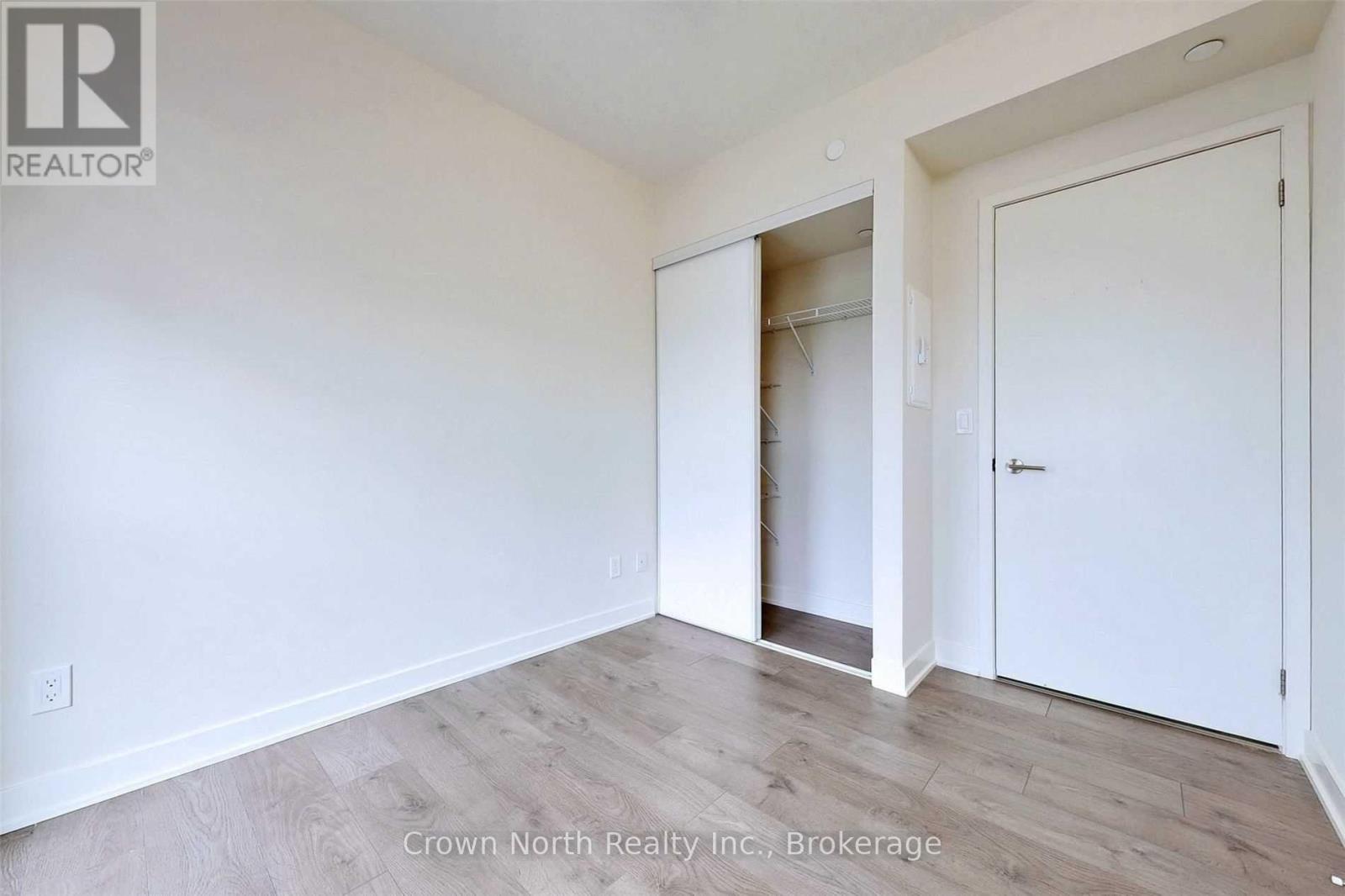 2102 – 2 SONIC WAY W, Toronto (Flemingdon Park), Ontario