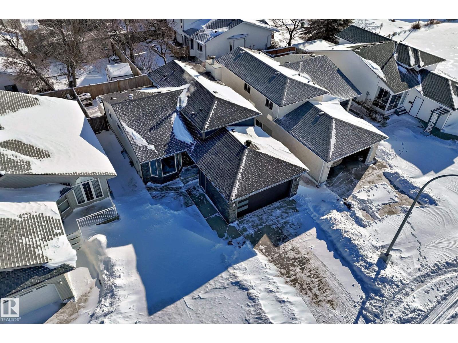 7011 190B ST NW, Edmonton