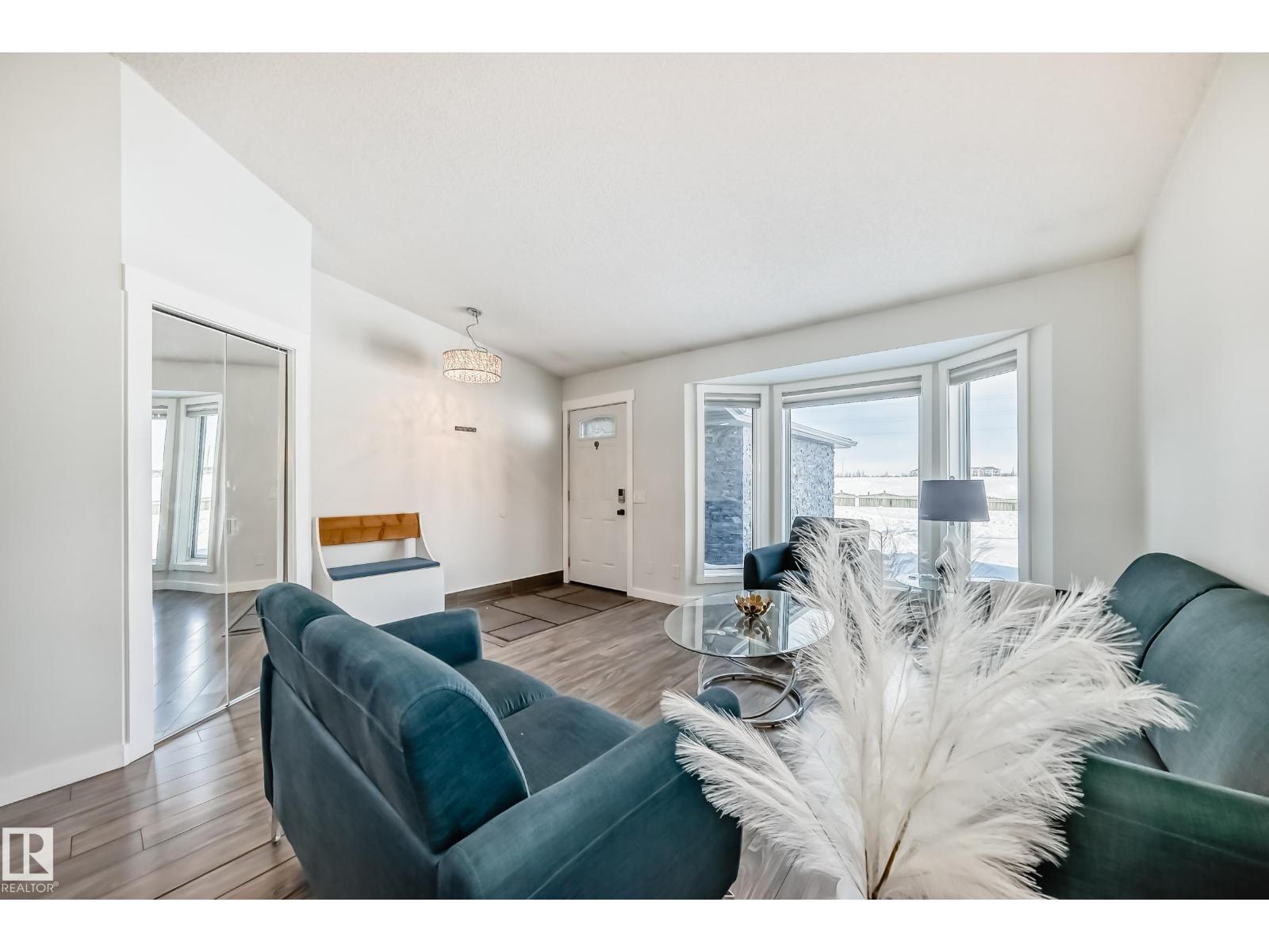 7011 190B ST NW, Edmonton