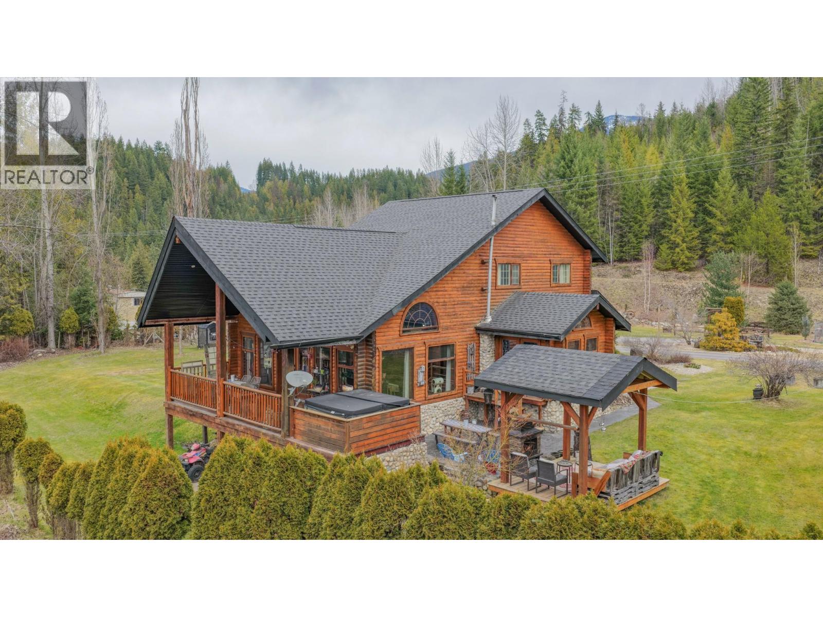  1495 6 Highway, Nakusp