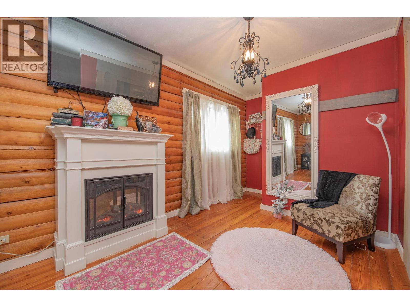  1495 6 Highway, Nakusp