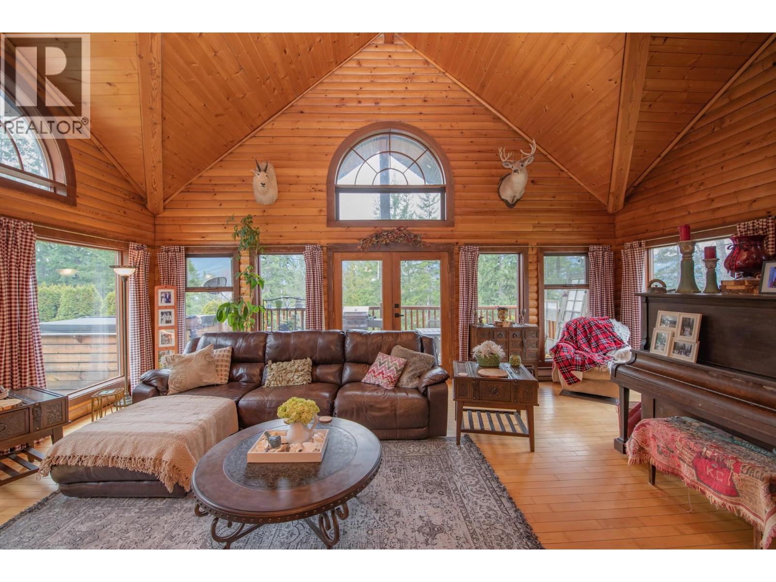  1495 6 Highway, Nakusp