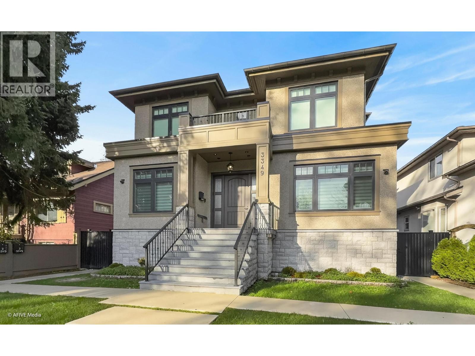 3349 37TH Avenue - photo 2