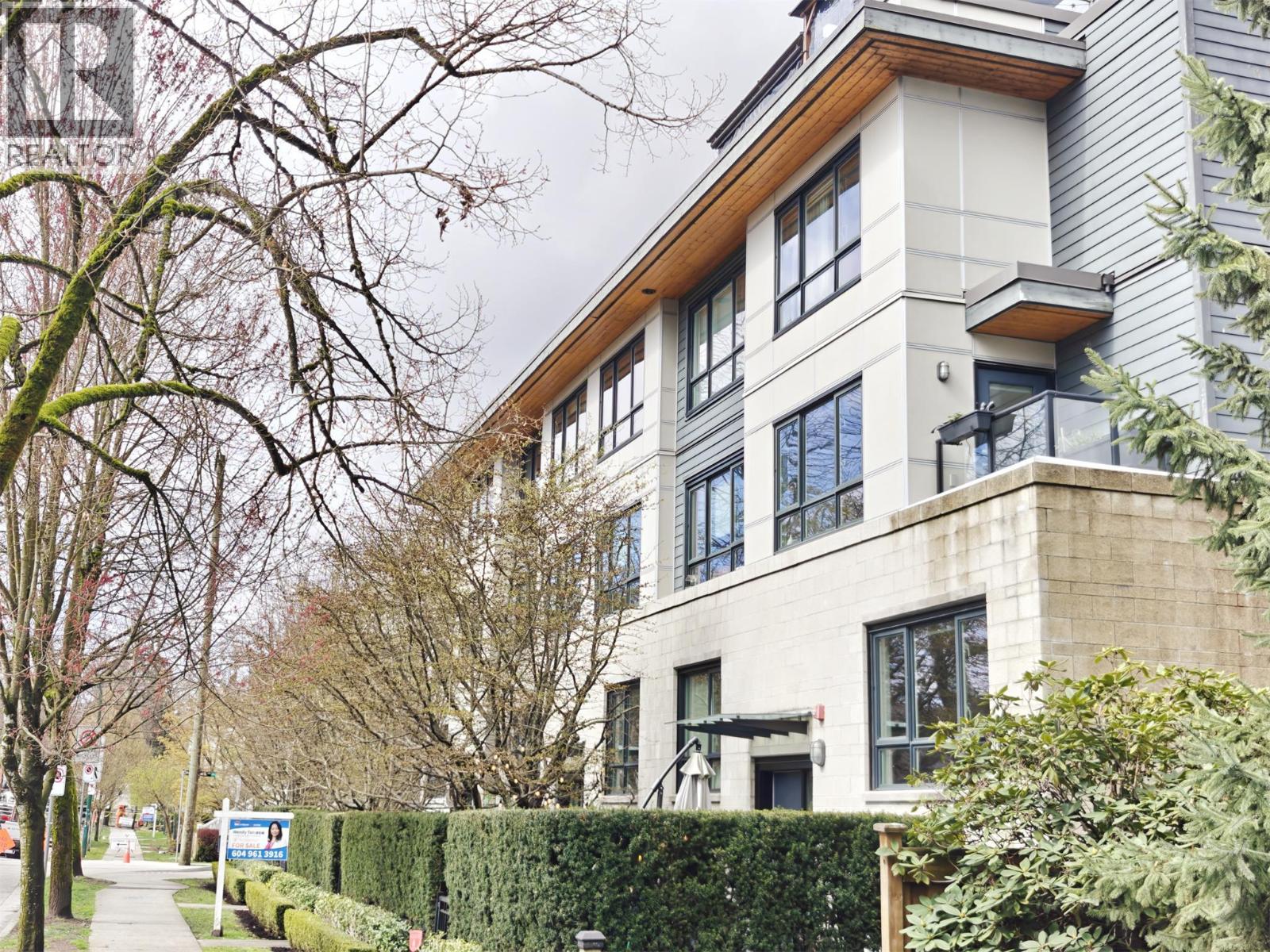 403 16TH Avenue - photo 2