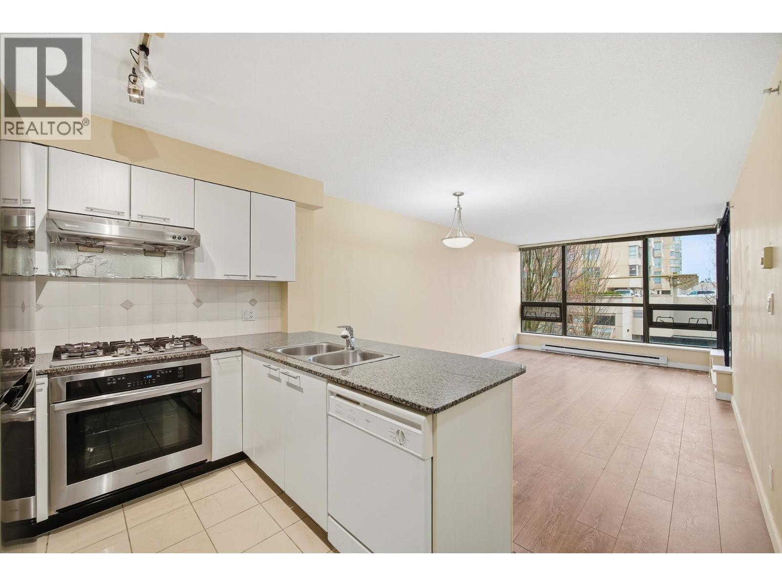 #303-6331 BUSWELL Street, Richmond