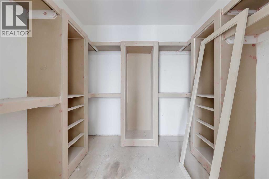 Single Family House for Sale in   Avenue NW West Hillhurst Calgary 