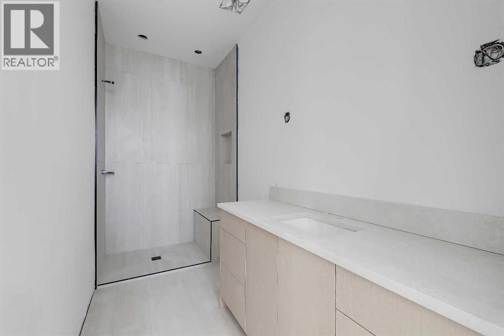 Single Family House for Sale in   Avenue NW West Hillhurst Calgary 