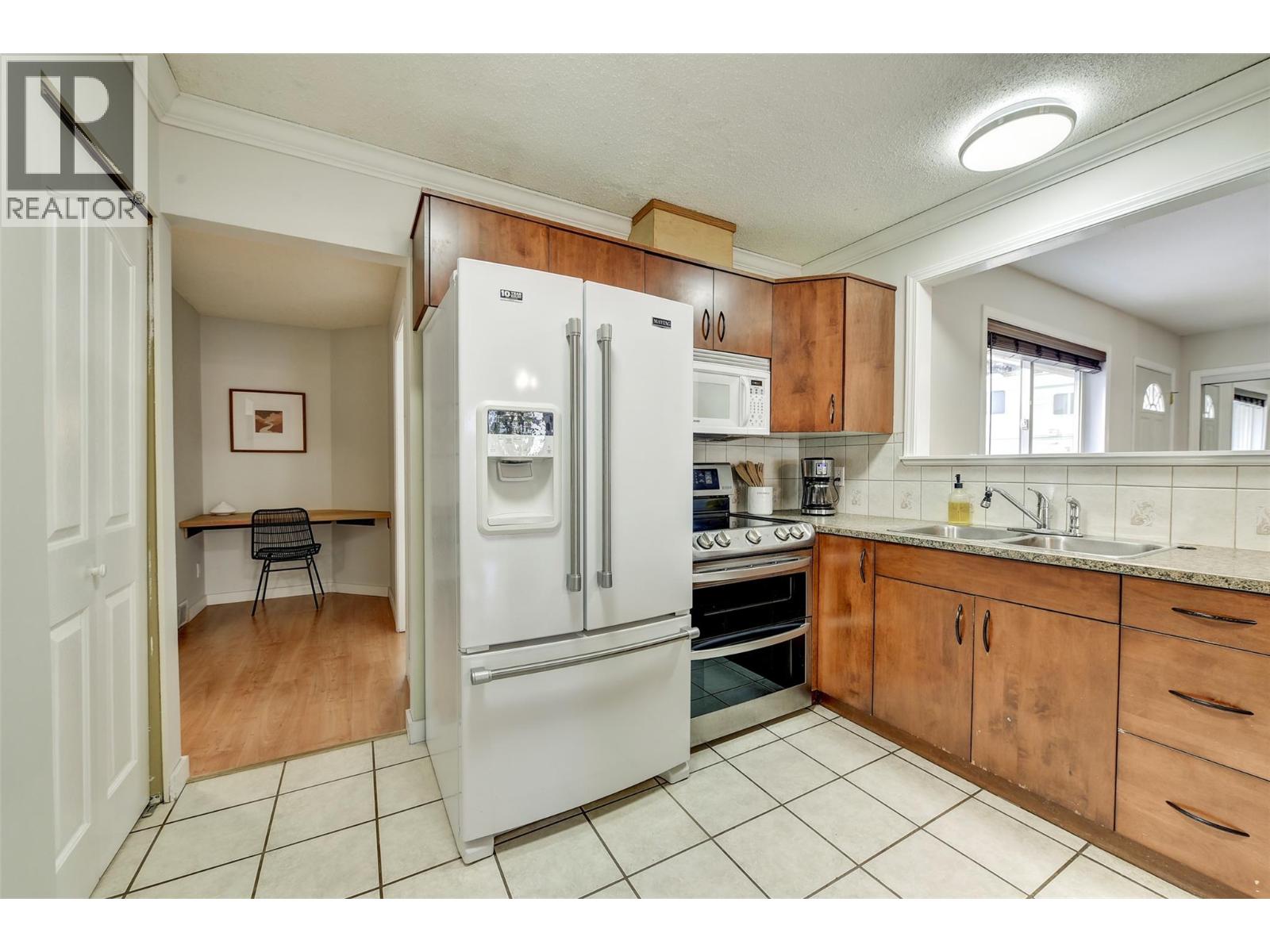 4311 11th Street, Peachland