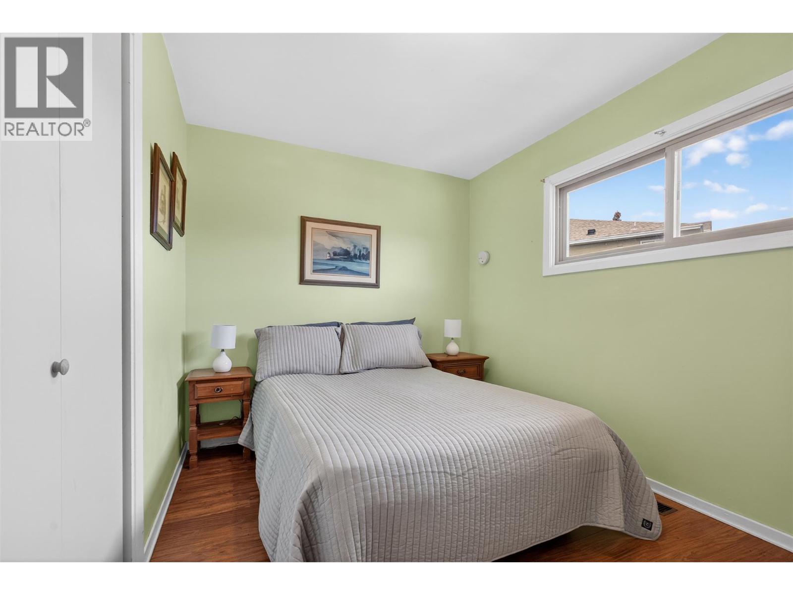 13006 Bristow Road, Summerland