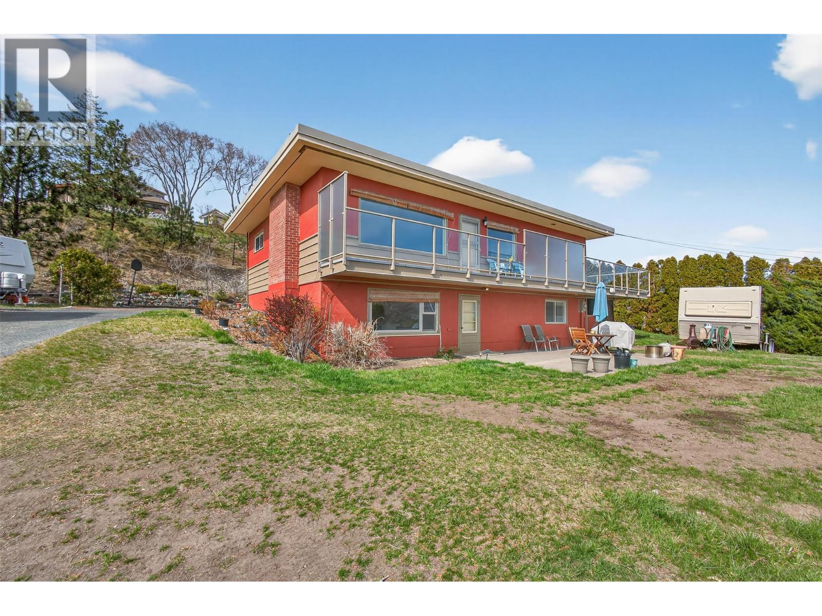 13006 Bristow Road, Summerland