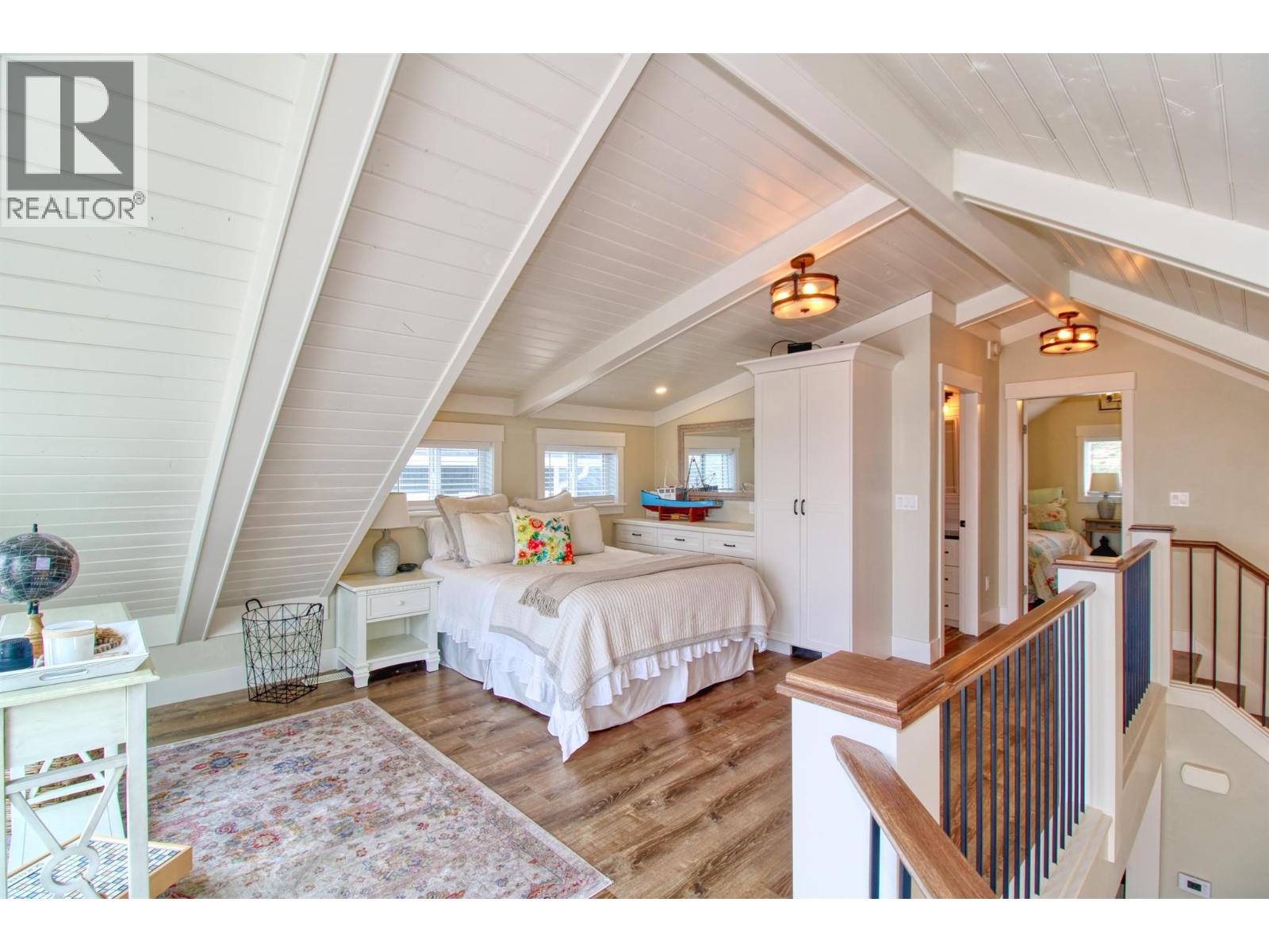 #304 6746 MARBELLA LOOP - 17