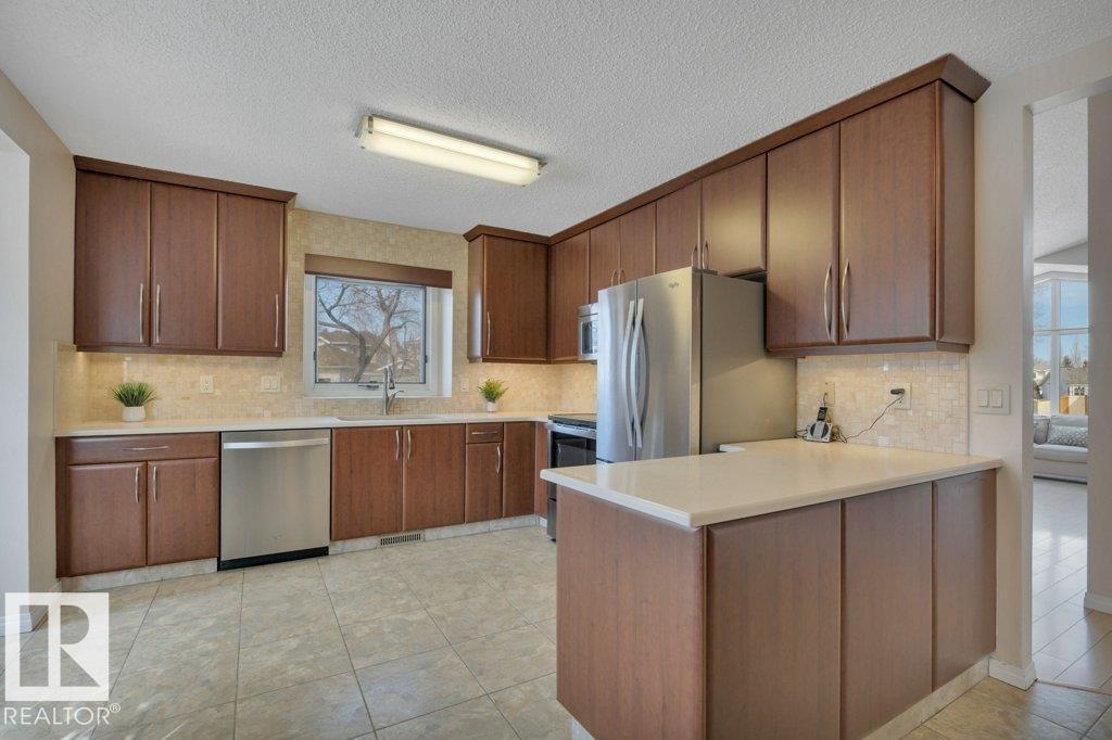 158 RHATIGAN RD E NW, Edmonton