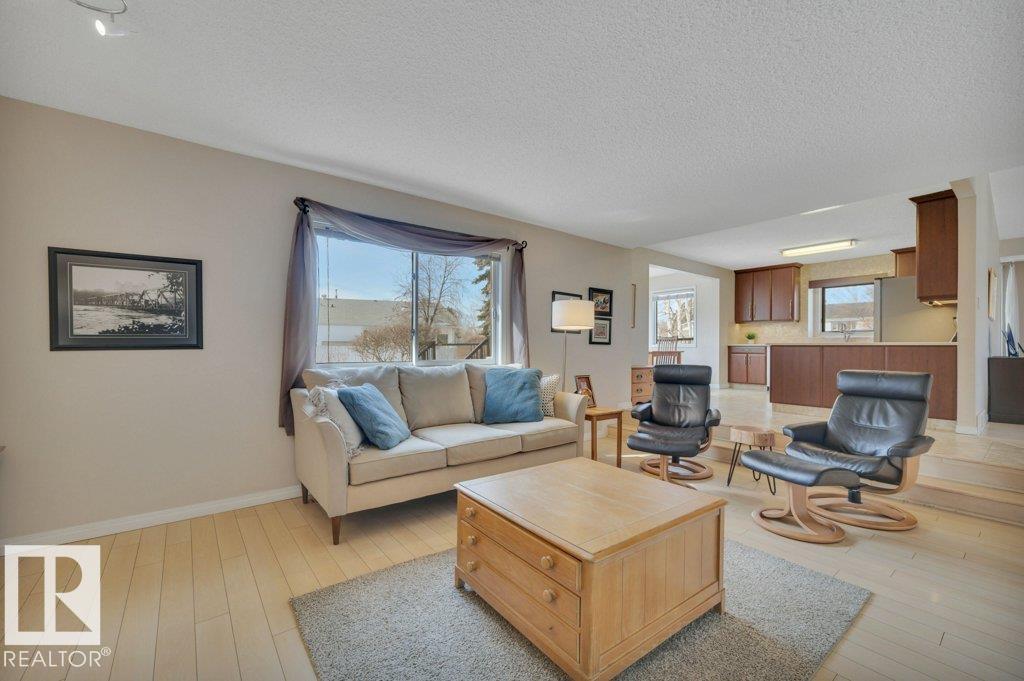 158 RHATIGAN RD E NW, Edmonton