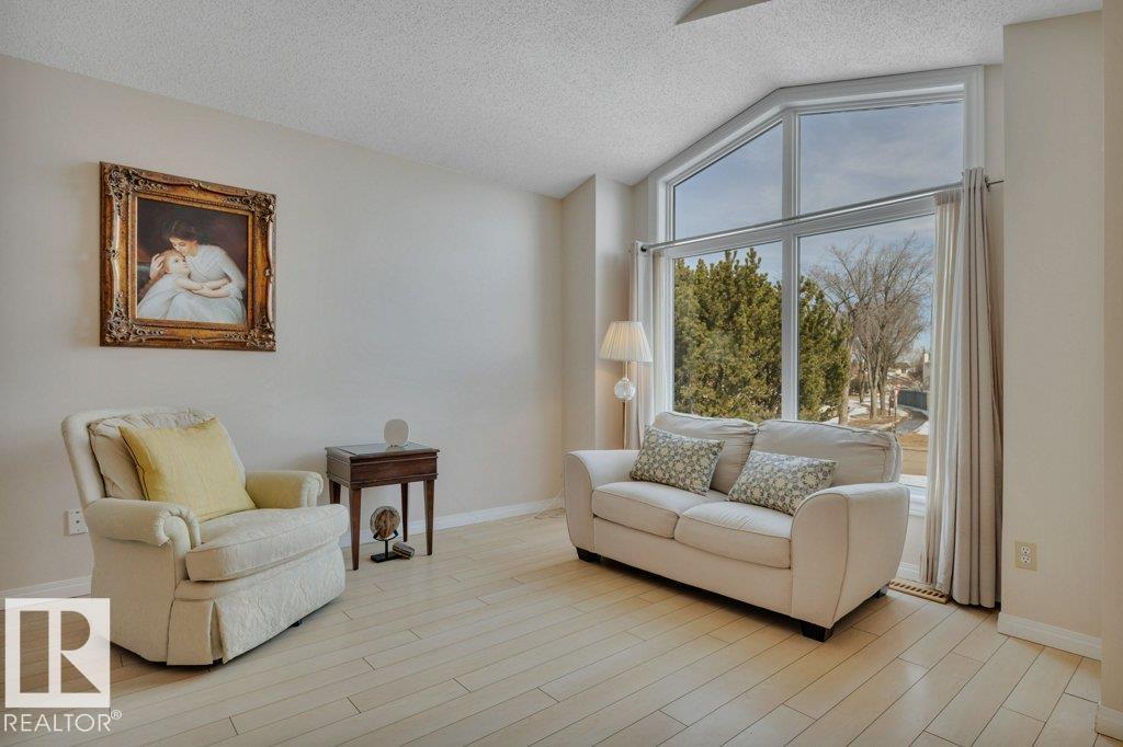 158 RHATIGAN RD E NW, Edmonton