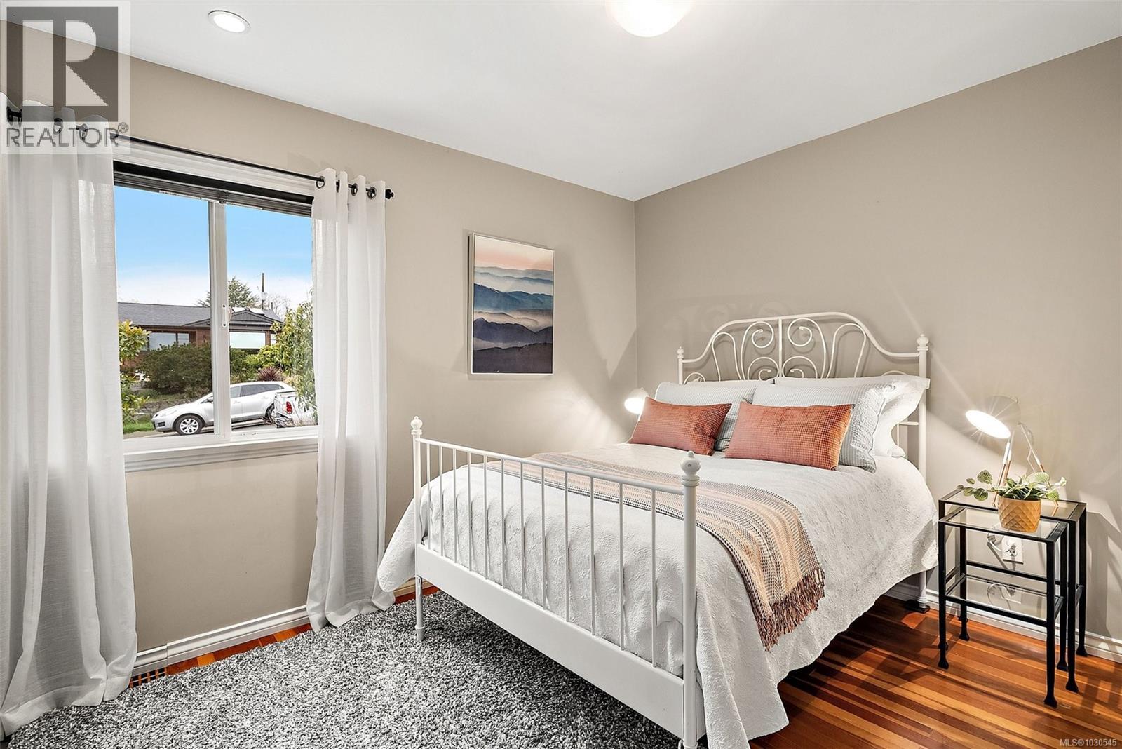 3023 Westdowne Rd, Oak Bay