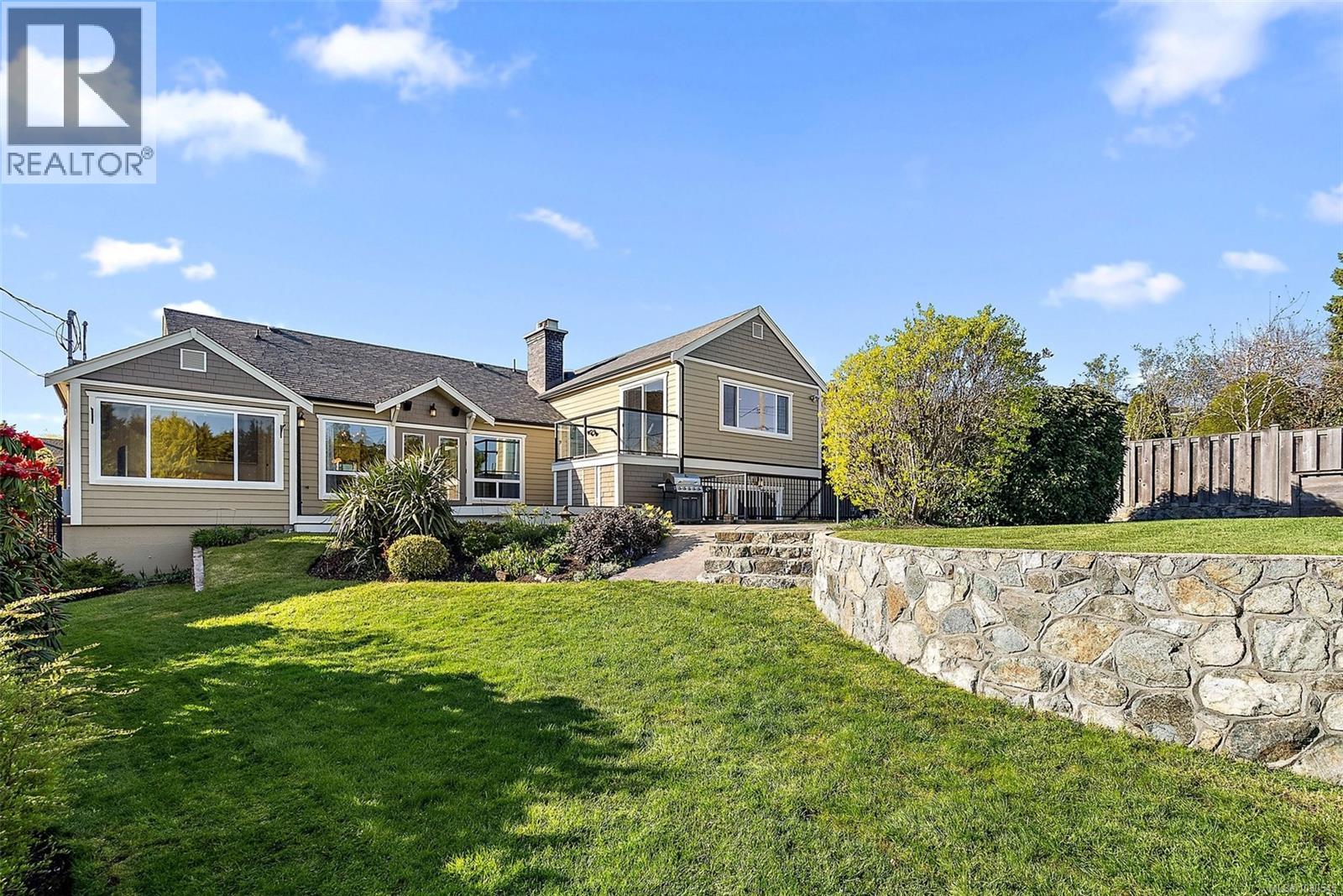3023 Westdowne Rd, Oak Bay