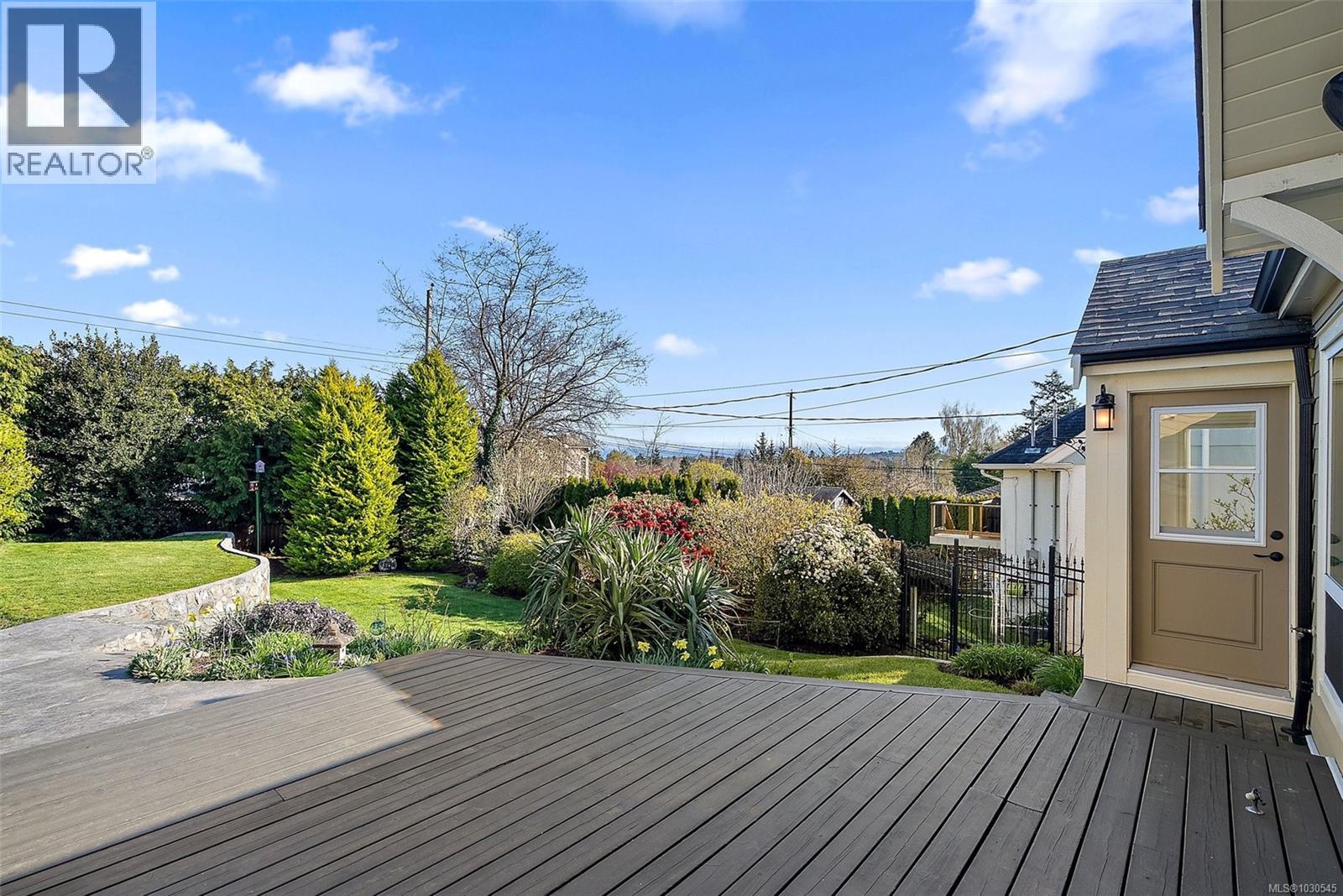 3023 Westdowne Rd, Oak Bay