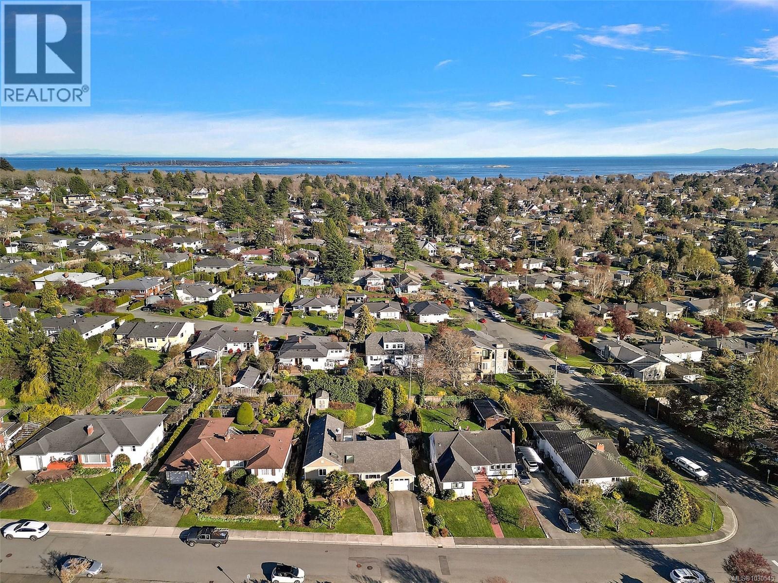 3023 Westdowne Rd, Oak Bay