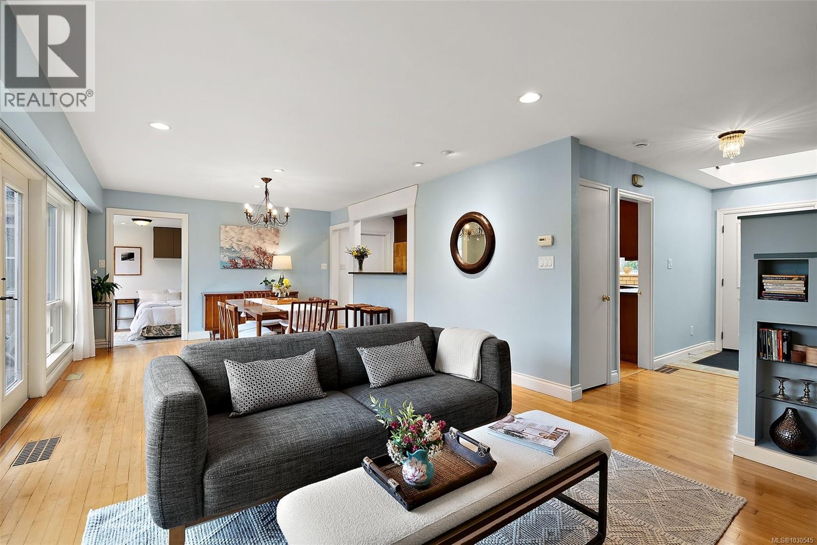 3023 Westdowne Rd, Oak Bay