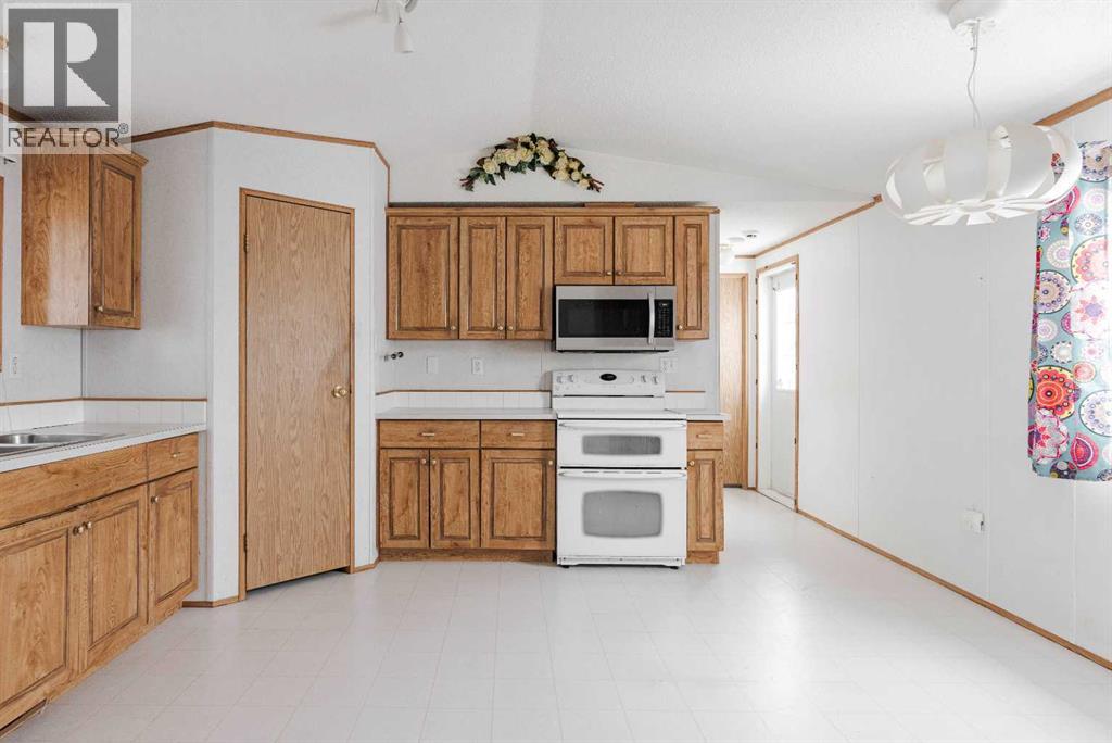 100 Palomino Close, Fort McMurray