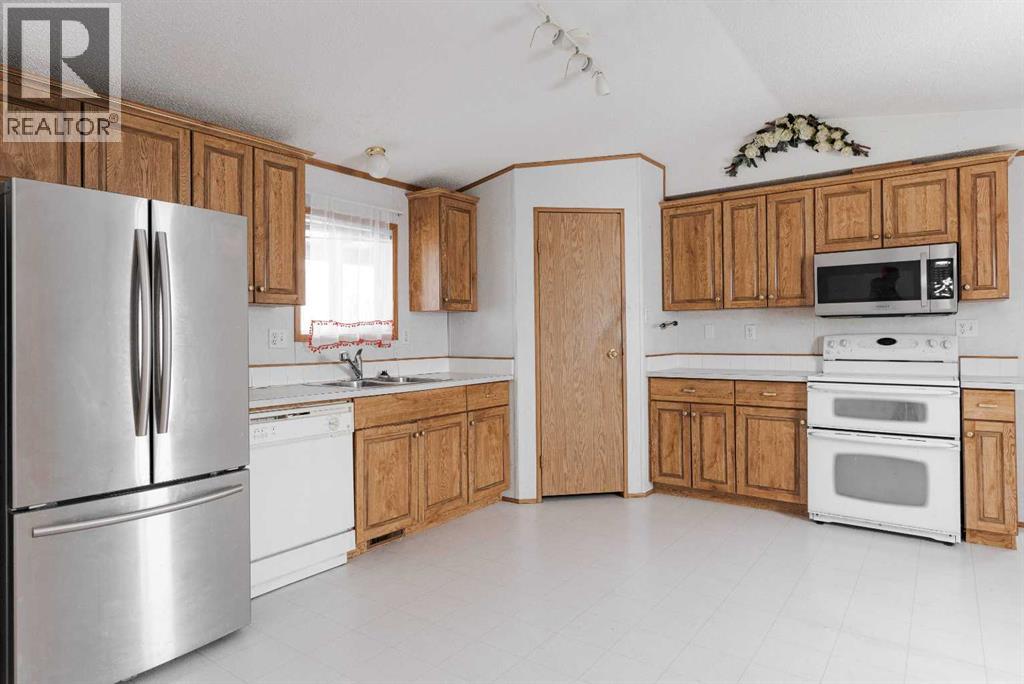 100 Palomino Close, Fort McMurray