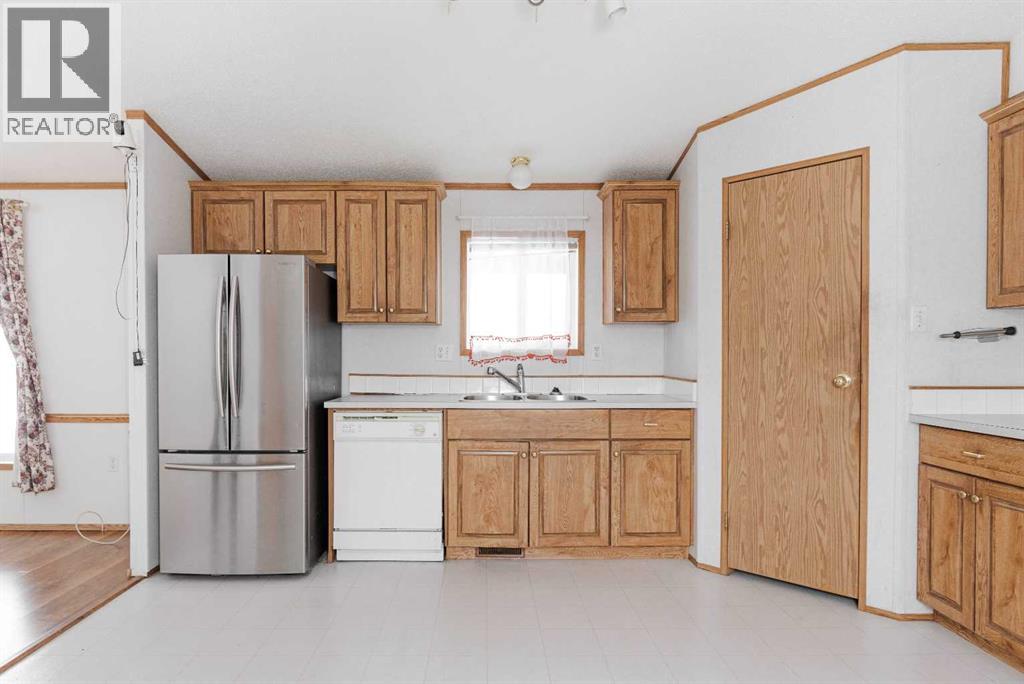 100 Palomino Close, Fort McMurray