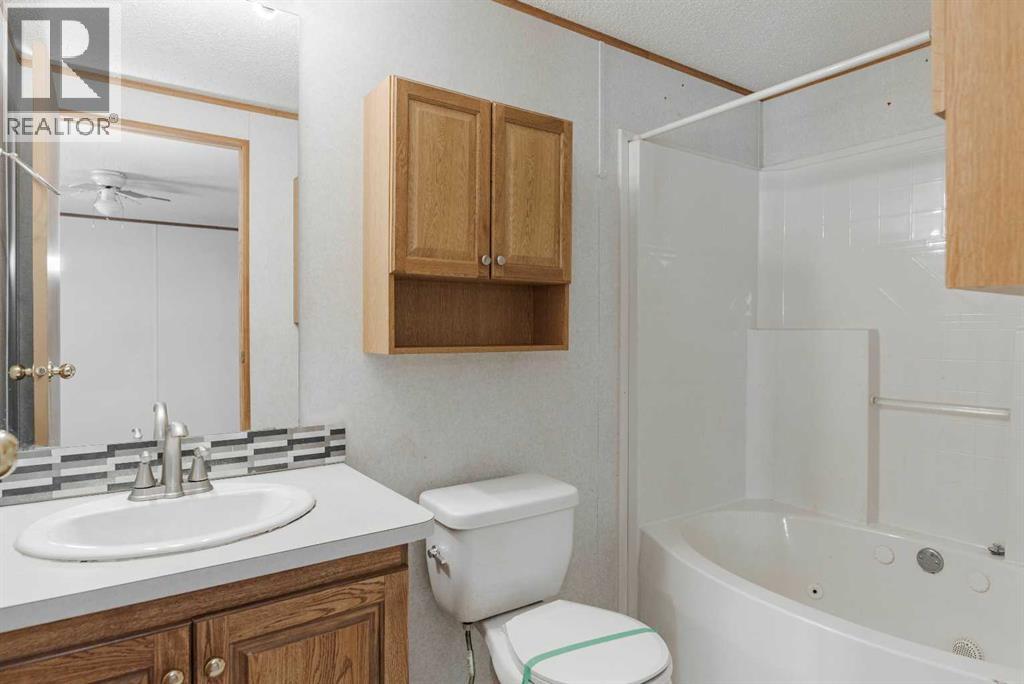 100 Palomino Close, Fort McMurray