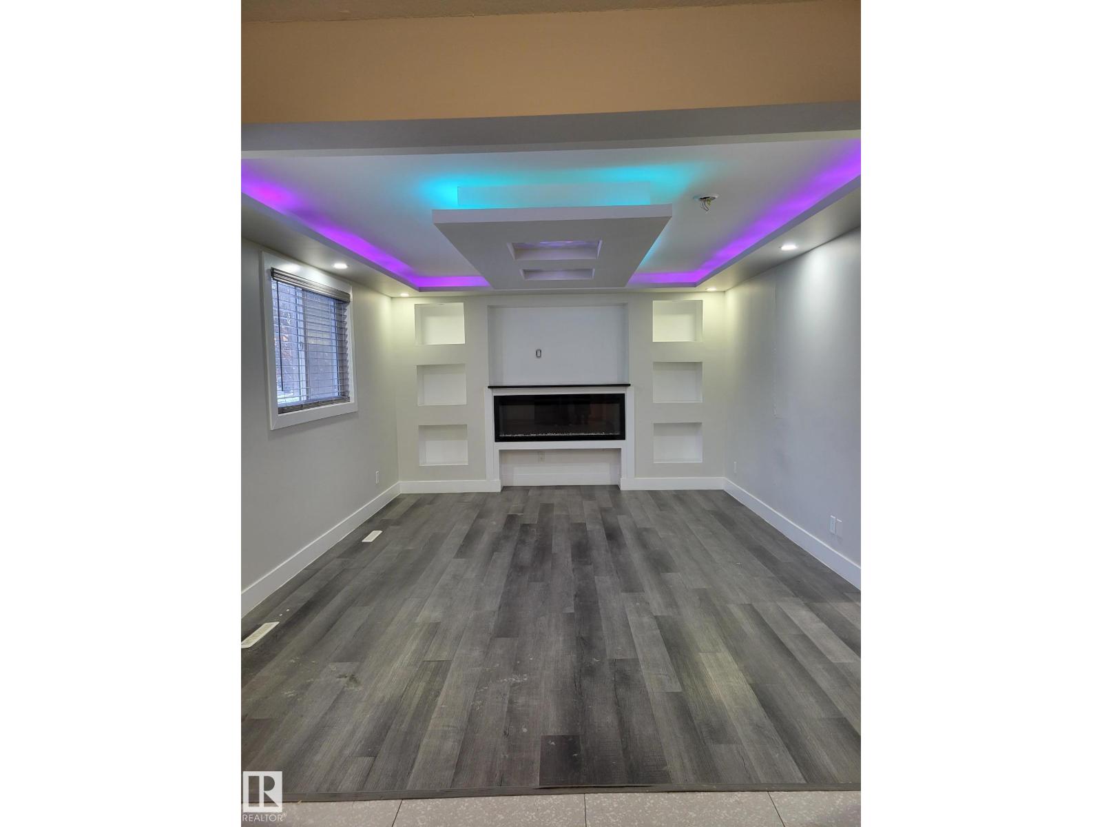 9131 83 AV NW - 4