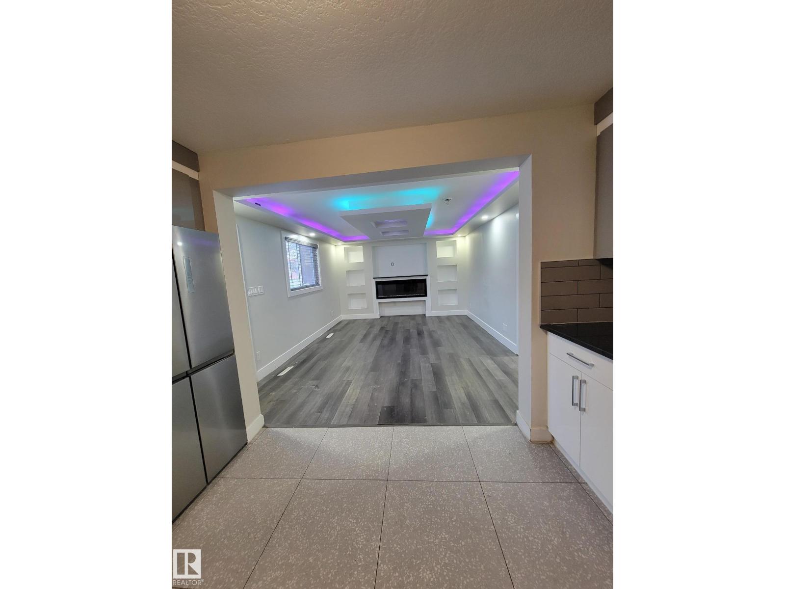 9131 83 AV NW - 3