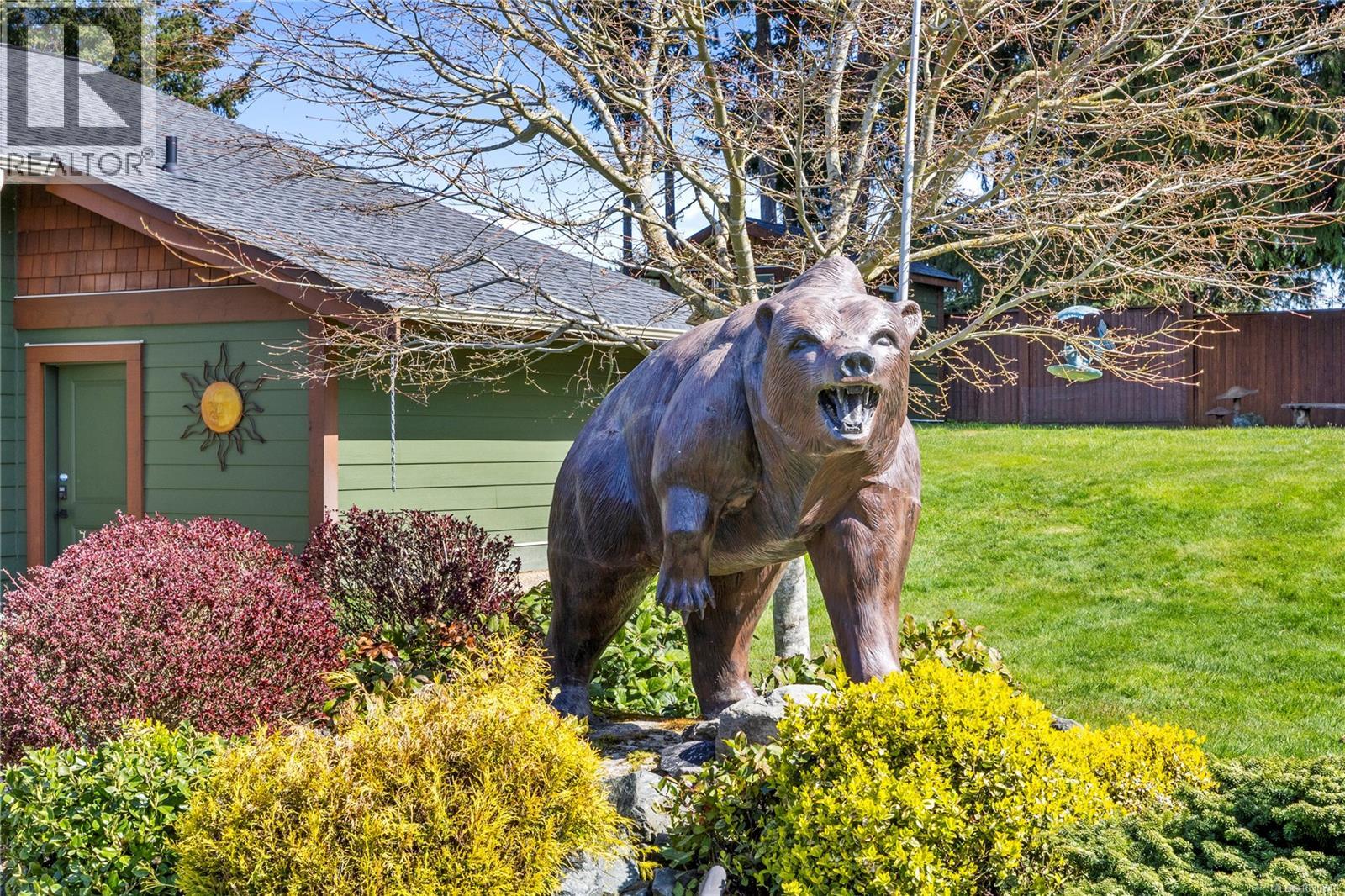 1520 Stone Lake Dr, Nanoose Bay