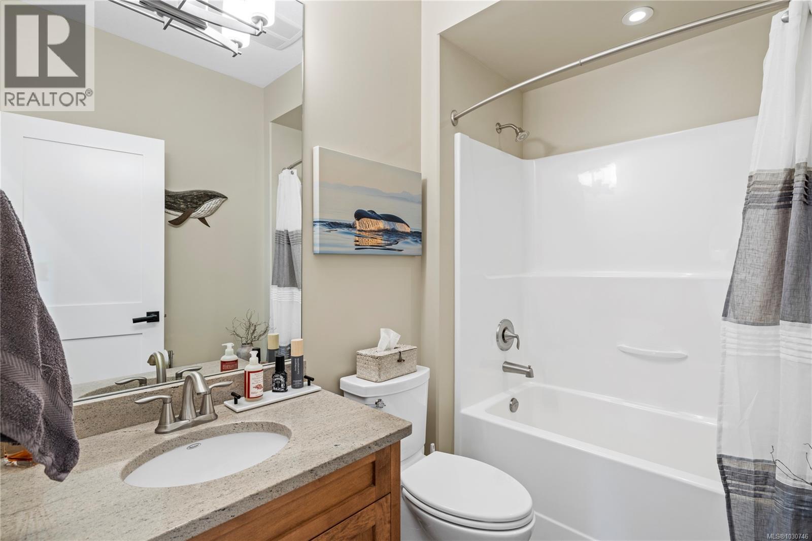 1520 Stone Lake Dr, Nanoose Bay