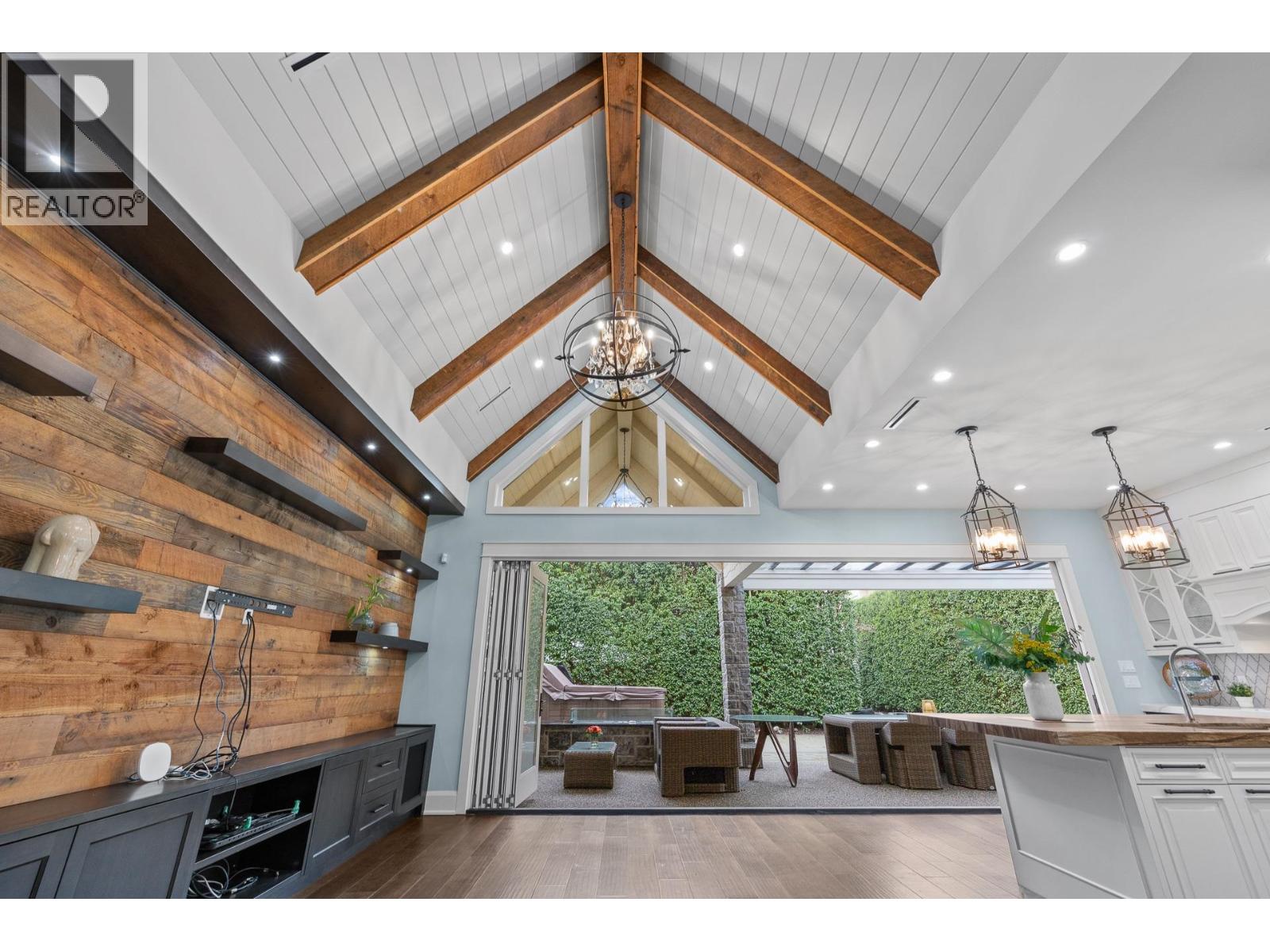 10395 WHISTLER Place, Richmond