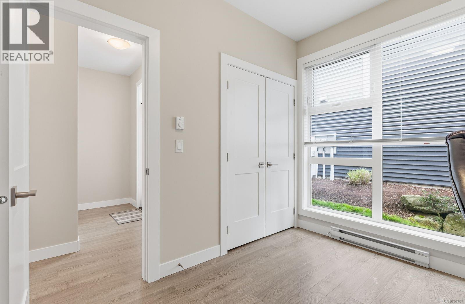 110 1800 Summerhill Pl, Nanaimo