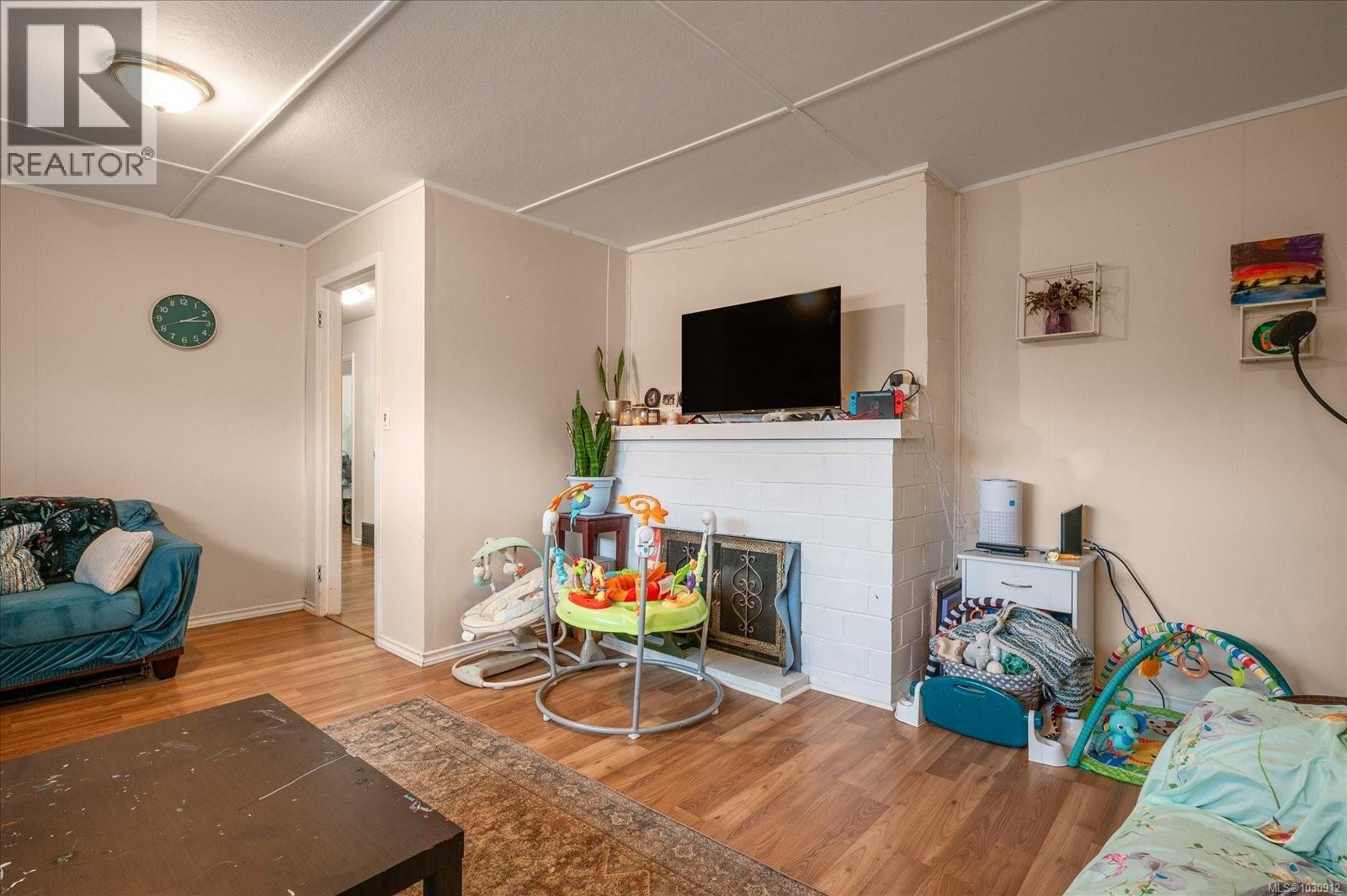 456 Hirst Ave, Parksville