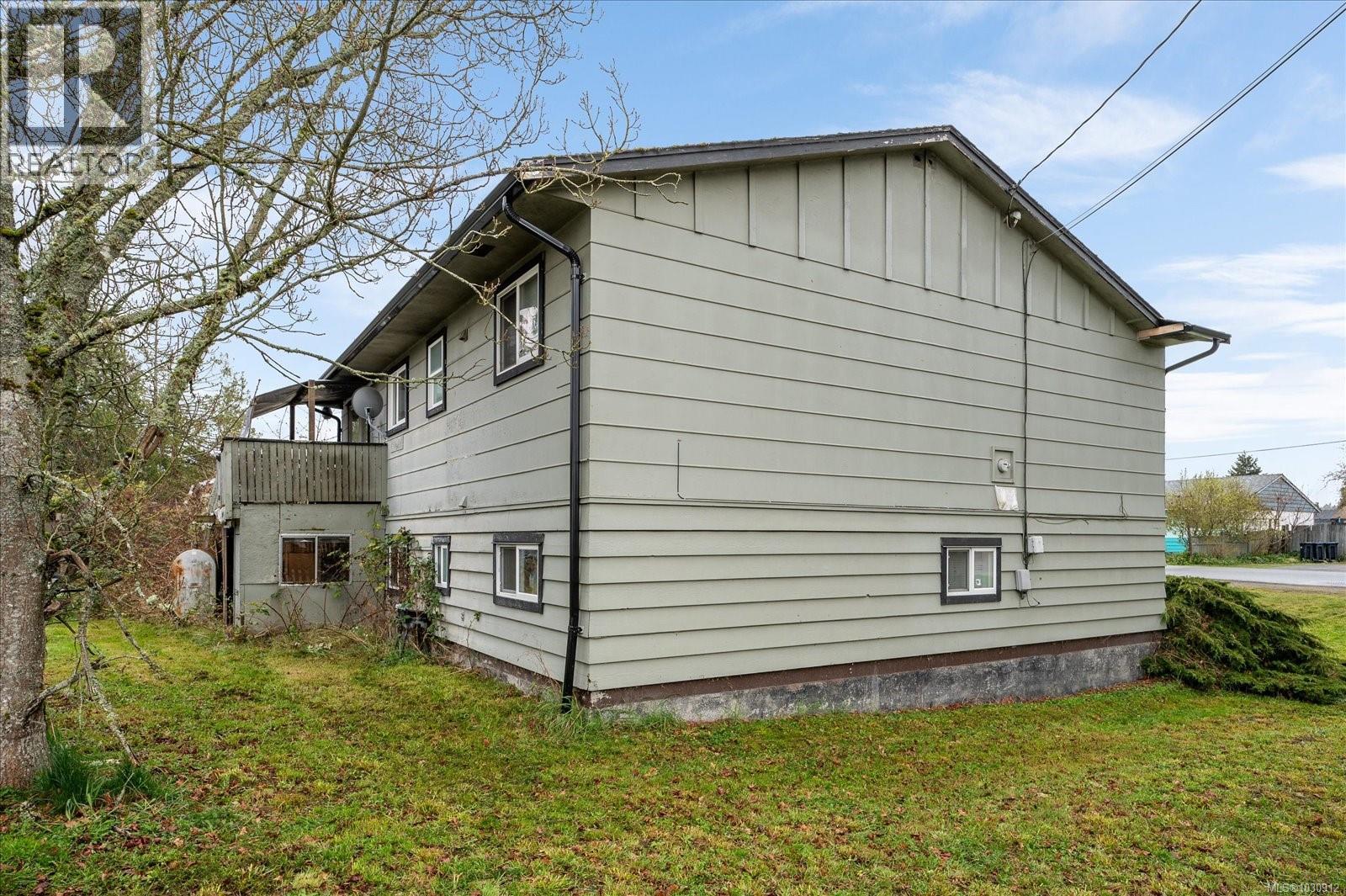 456 Hirst Ave, Parksville