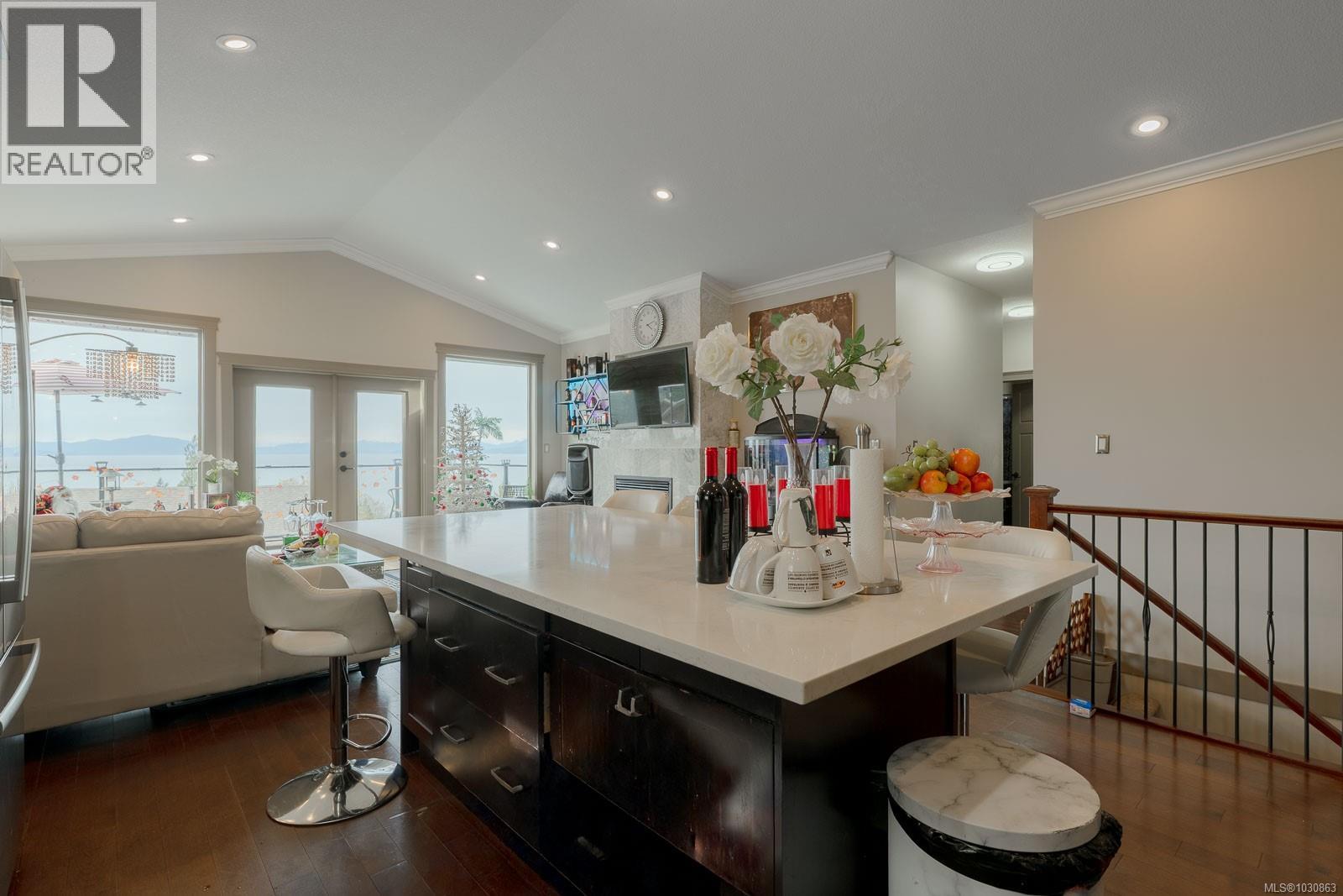 5364 Laguna Way - 10
