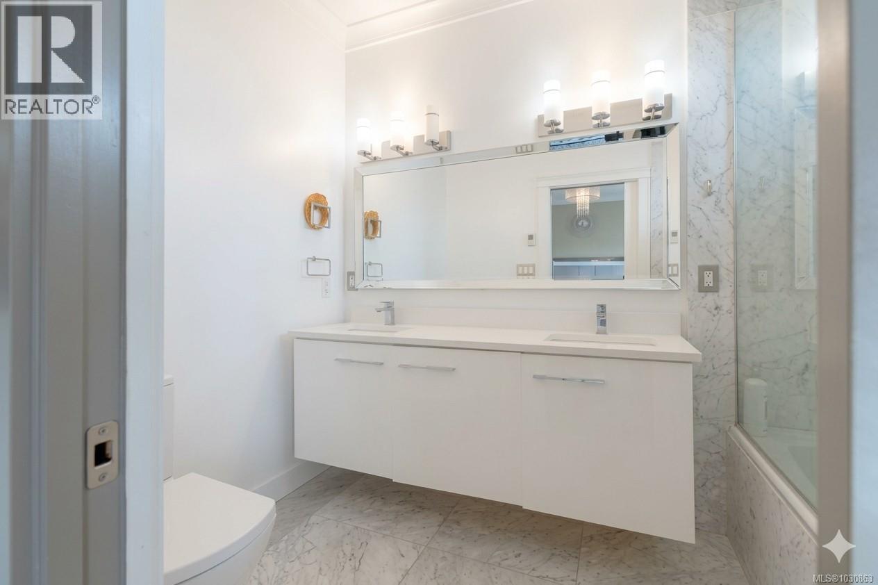 5364 LAGUNA WAY - 24