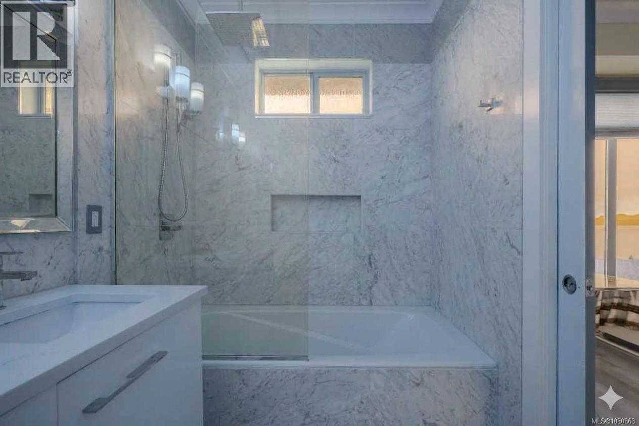 5364 LAGUNA WAY - 25