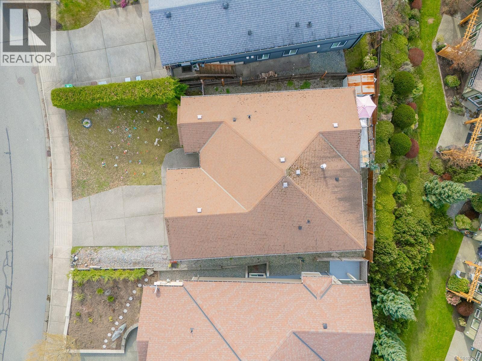 5364 LAGUNA WAY - 44