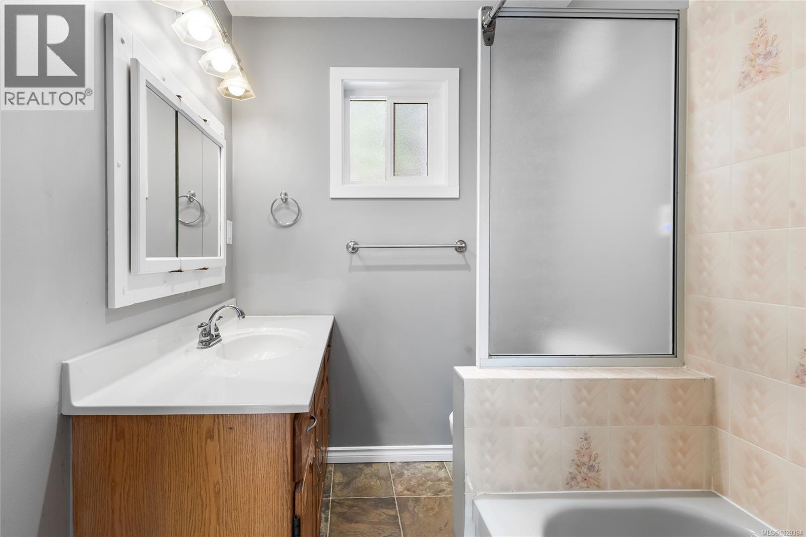 852 Walfred Rd, Langford