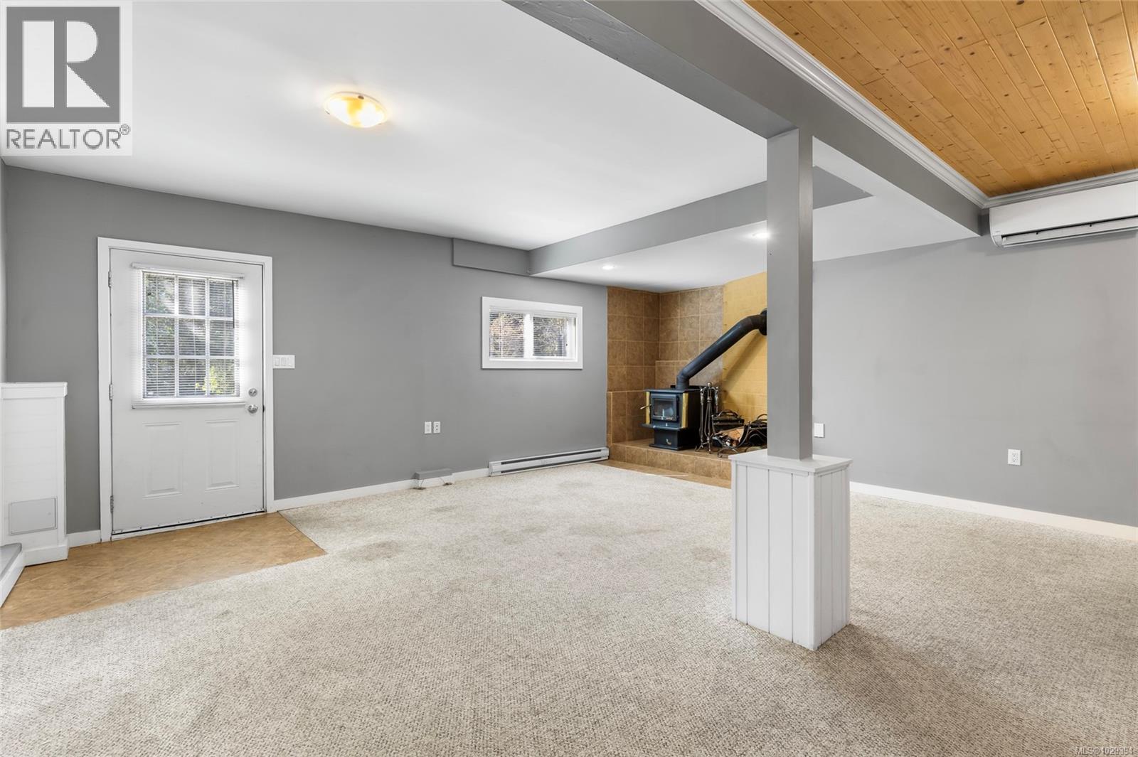 852 Walfred Rd, Langford