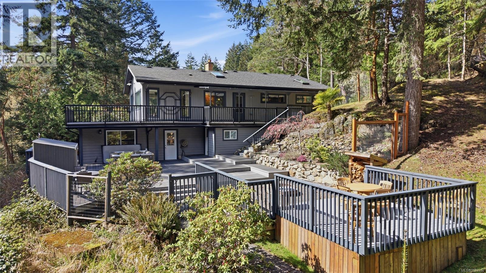 852 Walfred Rd, Langford