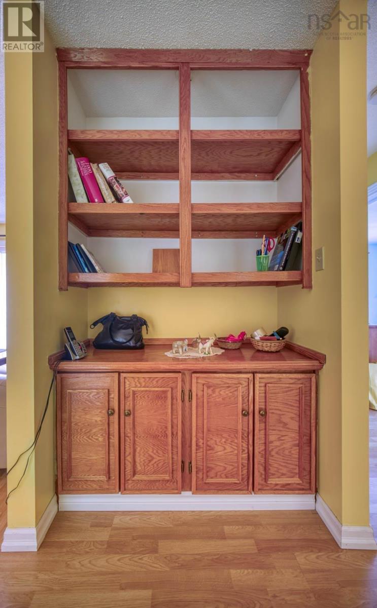 Property 1 of 37 of 405 15 Langbrae Drive