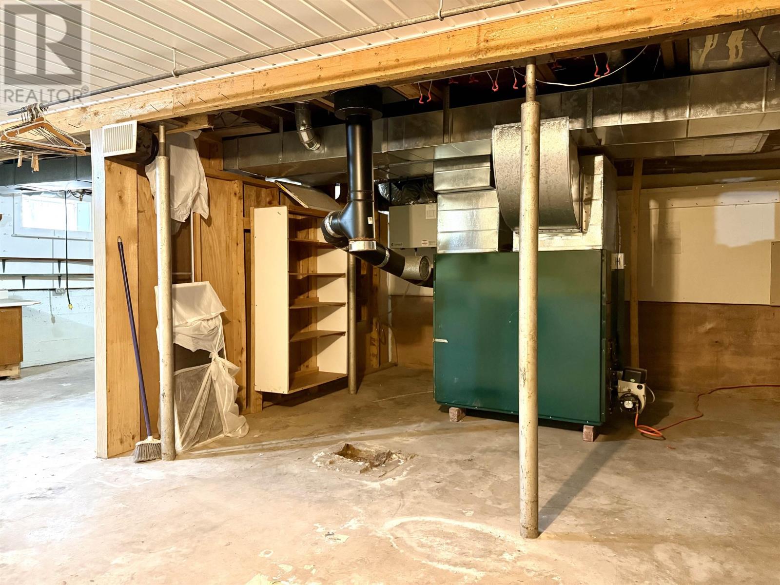 8 STANDISH STREET - 41