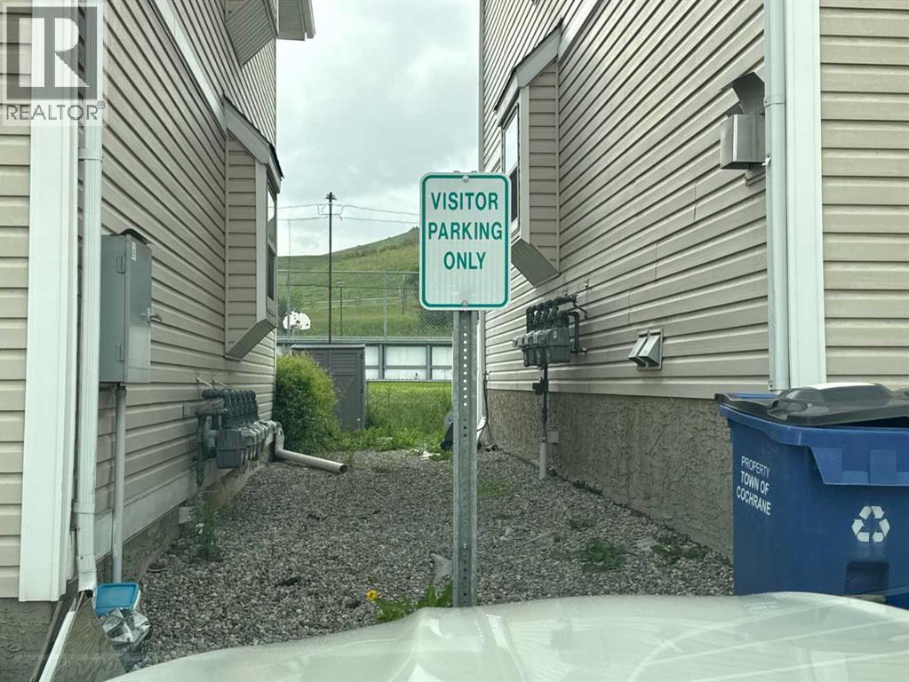 304 Ross Avenue, Cochrane