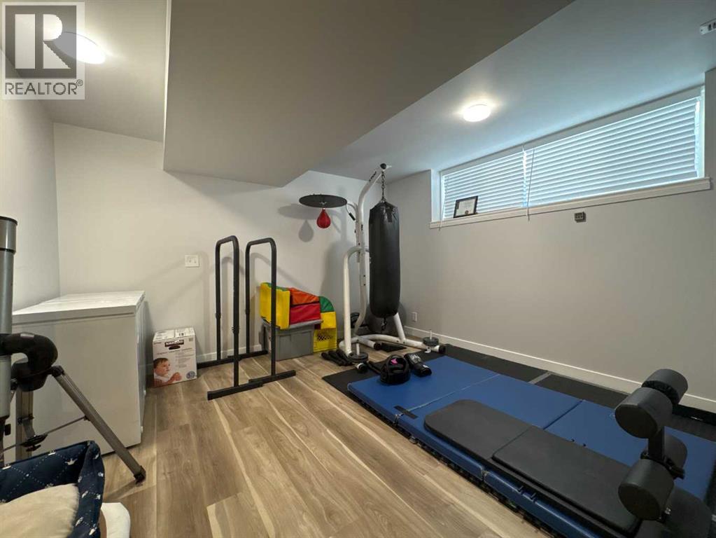 304 Ross Avenue, Cochrane